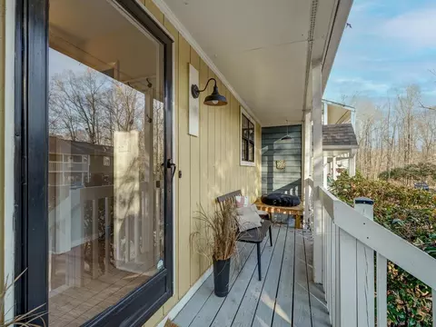 43 Willow Bridge Dr, Durham, NC 27707 photo 5