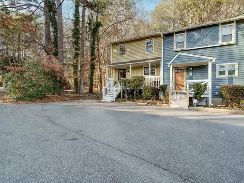 43 Willow Bridge Dr, Durham, NC 27707 photo 2