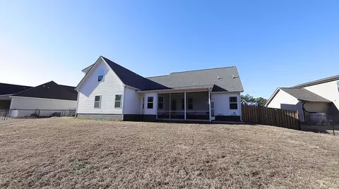 74 Flora Dr, Benson, NC 27504 photo 32