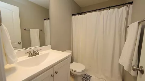 74 Flora Dr, Benson, NC 27504 photo 28