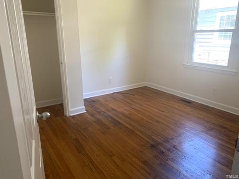 903 Iredell St, Durham, NC 27705 photo 2
