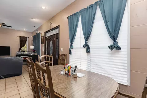 311 E Davis St, Smithfield, NC 27577 photo 11