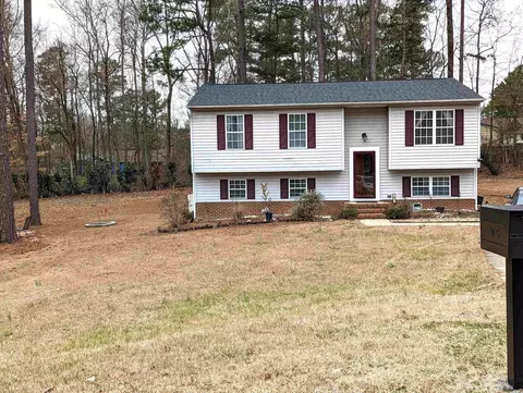 805 Whitby Ct, Durham, NC 27703 photo 1