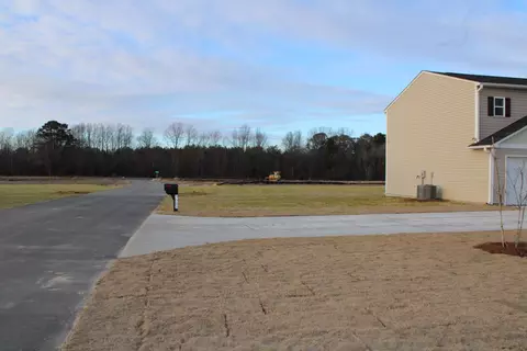 9585 Chapman Rd, Bailey, NC 27807 photo 6