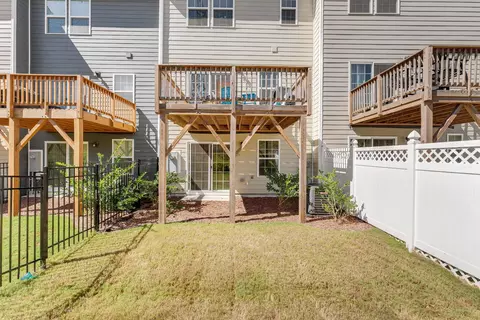 466 Brier Summit Pl, Durham, NC 27703 photo 3