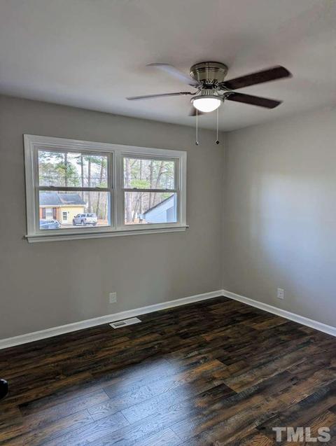 604 Dupont Dr, Durham, NC 27705 photo 15
