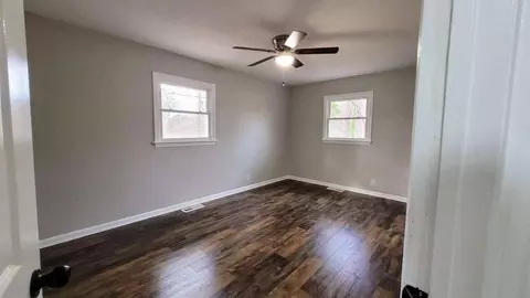 604 Dupont Dr, Durham, NC 27705 photo 18