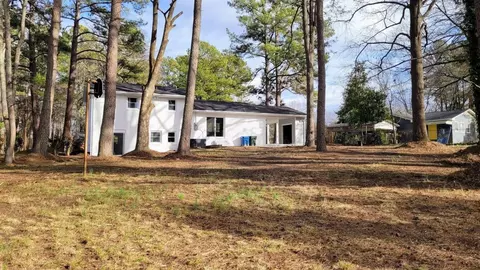 604 Dupont Dr, Durham, NC 27705 photo 24