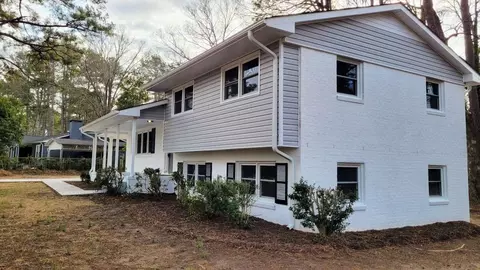 604 Dupont Dr, Durham, NC 27705 photo 3