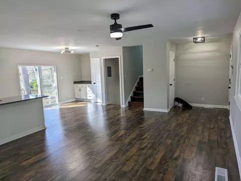 604 Dupont Dr, Durham, NC 27705 photo 6