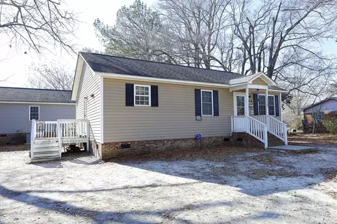 110 E Jones Ave, Selma, NC 27576 photo 2
