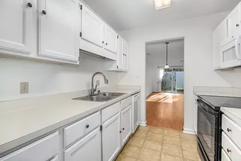 38 Parson Chase Ln, Durham, NC 27713 photo 11