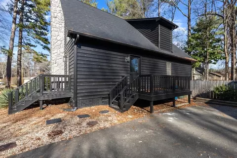 2718 Omah St, Durham, NC 27705 photo 4