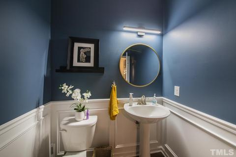 1016 Laredo Ln, Durham, NC 27703 photo 6