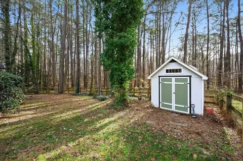 108 Shady Point Ct, Durham, NC 27703 photo 4
