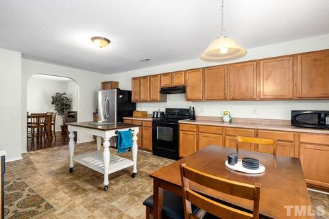 3511 Skybrook Ln, Durham, NC 27703 photo 10