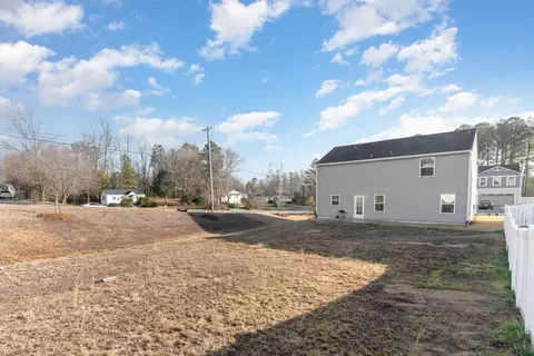 1004 Bridgewater Dr, Durham, NC 27704 photo 24