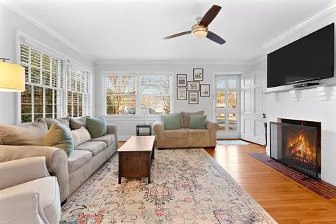 622 E Whitaker Mill Rd, Raleigh, NC 27608 photo 5