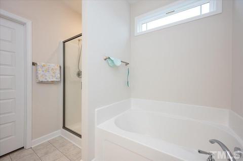32 S Rabbit Run Dr, Smithfield, NC 27577 photo 8