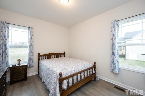 32 S Rabbit Run Dr, Smithfield, NC 27577 photo 9