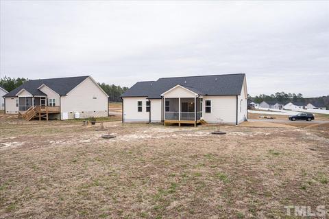 32 S Rabbit Run Dr, Smithfield, NC 27577 photo 12