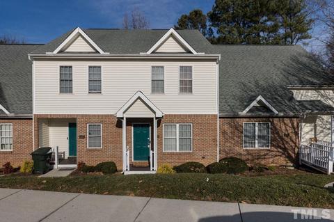 4802 Parkville Dr, Raleigh, NC 27604 | 15 Photos | MLS #2491351 - Movoto