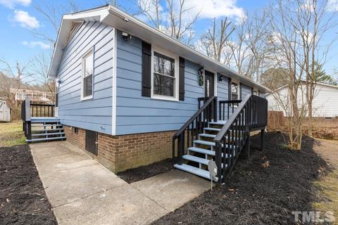 801 Carter Ave, Durham, NC 27703 photo 3