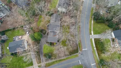 708 Compton Rd, Raleigh, NC 27609 photo 7