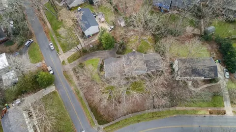 708 Compton Rd, Raleigh, NC 27609 photo 6