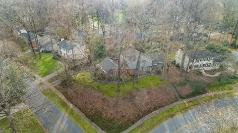 708 Compton Rd, Raleigh, NC 27609 photo 5