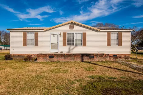 3489 Beaver Dam Rd, Enfield, NC 27823