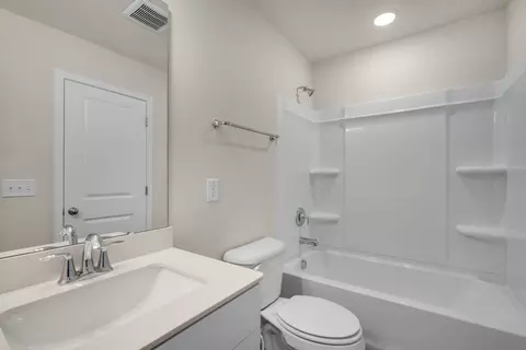 143 Lennei Ln, Garner, NC 27529 photo 5