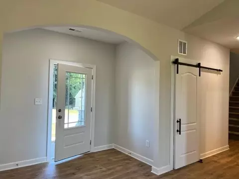 319 Lowery Ln, Benson, NC 27504 photo 3