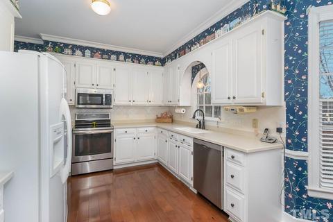 105 Custer Trl, Cary, NC 27513 photo 14