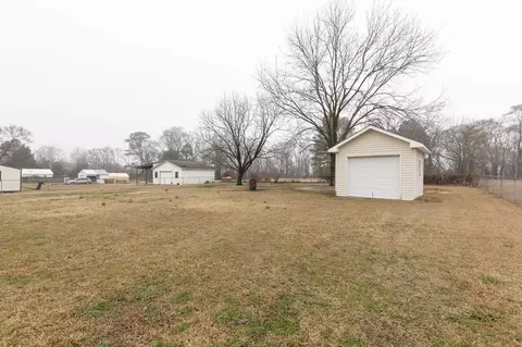 729 Mitchell Rd, Dudley, NC 28333 photo 22