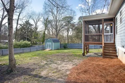 100 E Delafield Ave, Durham, NC 27704 photo 6