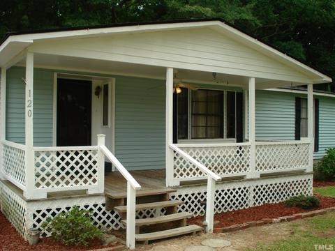 120 Cinnamon Ln, Erwin, NC 28339 photo 3