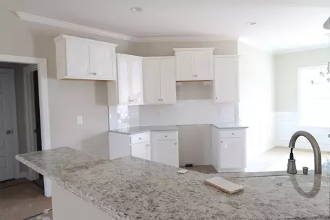 121 Crescent St, Pine Level, NC 27568 photo 12