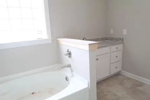 121 Crescent St, Pine Level, NC 27568 photo 18