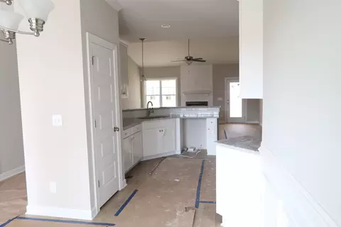 121 Crescent St, Pine Level, NC 27568 photo 10