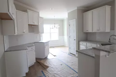121 Crescent St, Pine Level, NC 27568 photo 13