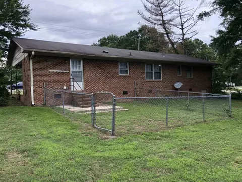 254 Vicksboro Rd, Henderson, NC 27536 photo 3
