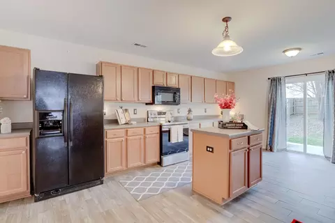 2826 Skybrook Ln, Durham, NC 27703 photo 12