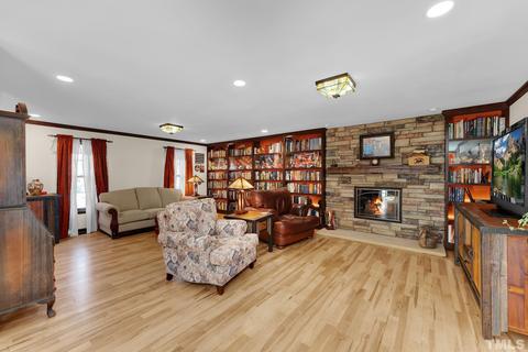 1241 E Springhill Ct, Cary, NC 27511 photo 2