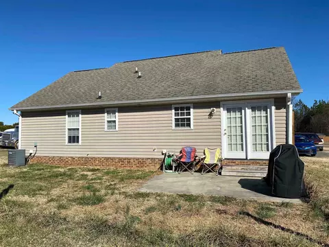 1562 Ella Ln, Stem, NC 27581 photo 2