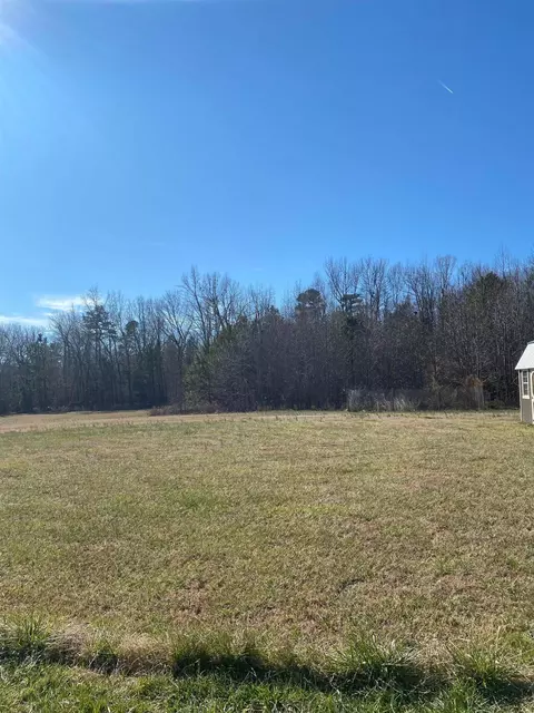 1562 Ella Ln, Stem, NC 27581 photo 4