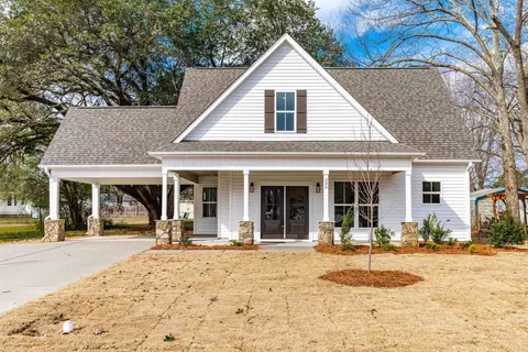 209 Pilkington St, Pine Level, NC 27568 photo 1