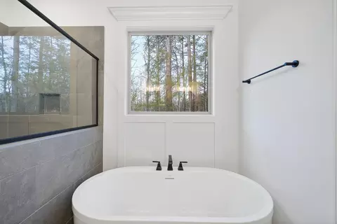Bath - 1119 Springdale Dr, Wake Forest, NC 27587 photo 3 of 5