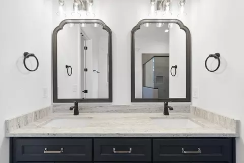 Bath - 1119 Springdale Dr, Wake Forest, NC 27587 photo 2 of 5