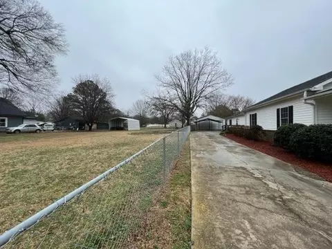 107 4th St, Erwin, NC 28339 photo 30